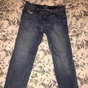 Loft Relaxed Skinny Crop Jean
